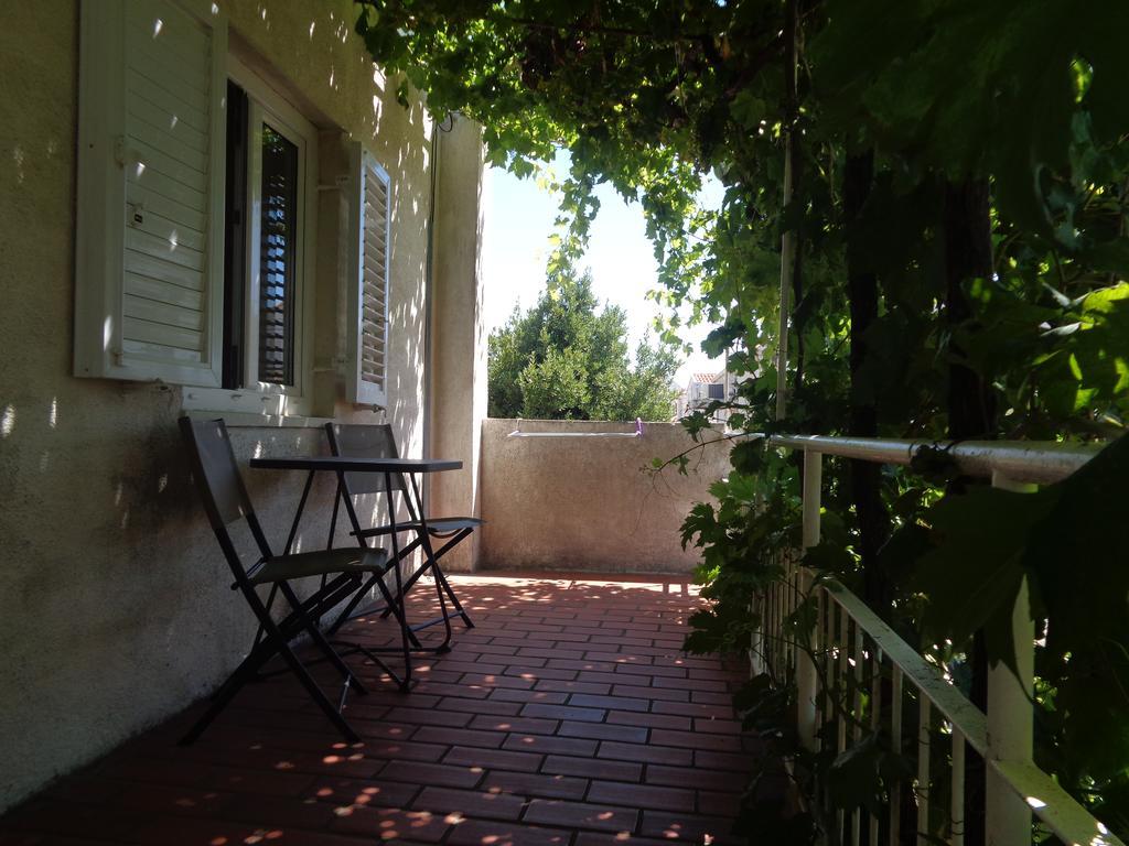 Apartment Prunus Дубровник Экстерьер фото